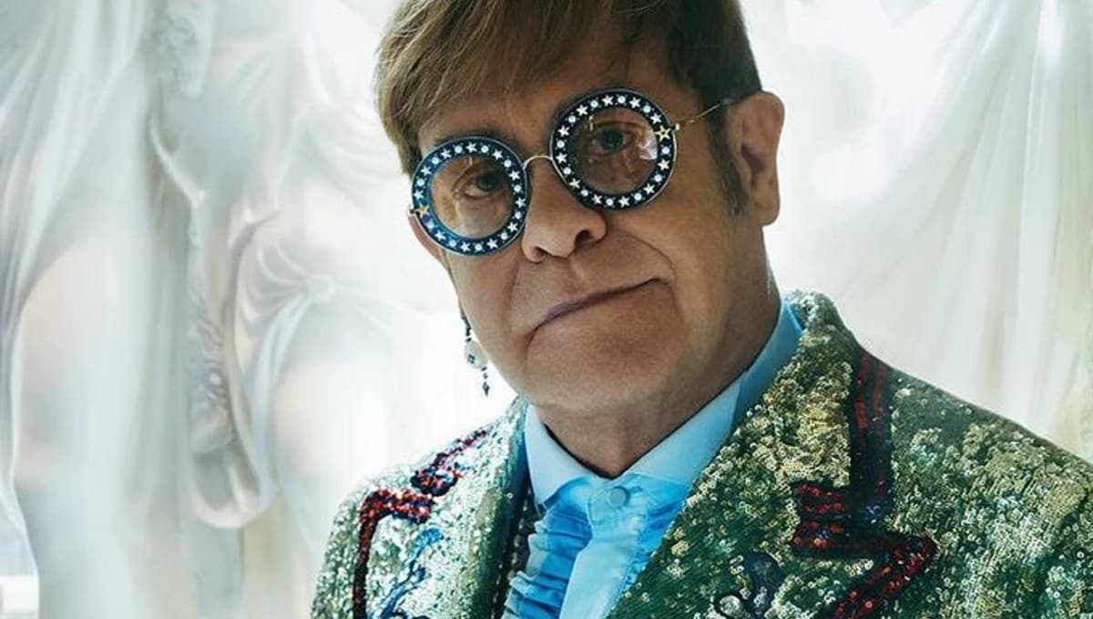 Elton John se someterá a una operación de urgencia y pospone su gira hasta 2023