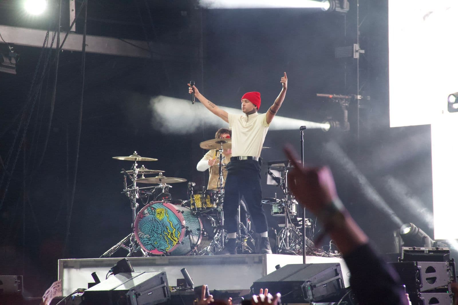 Con Bésame mucho, Twenty One Pilots despide el Corona Capital 2021