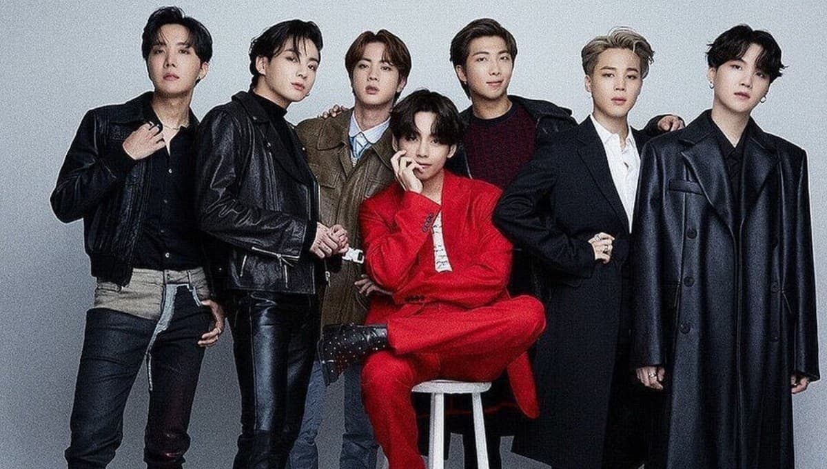 BTS hace HISTORIA al dominar el ranking MUNDIAL de los artistas más vendidos en 2020