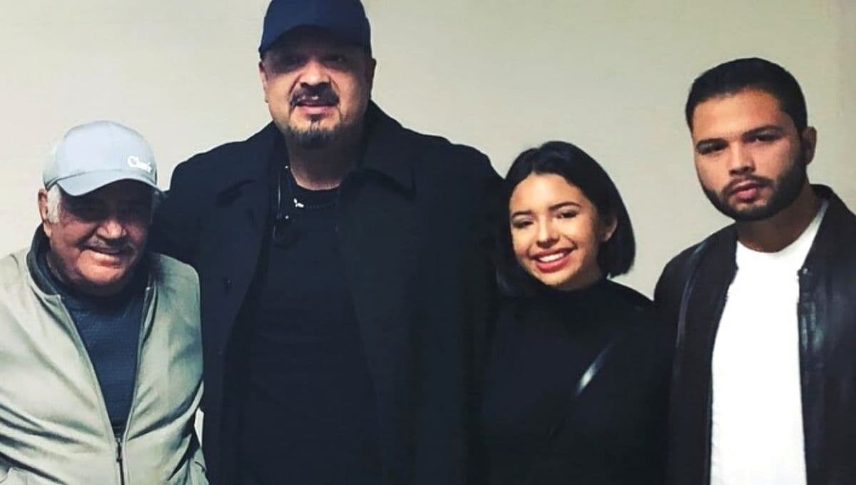 ‘Pero sigue siendo el rey’, Ángela Aguilar y su familia despiden a Vicente Fernández (VIDEO)