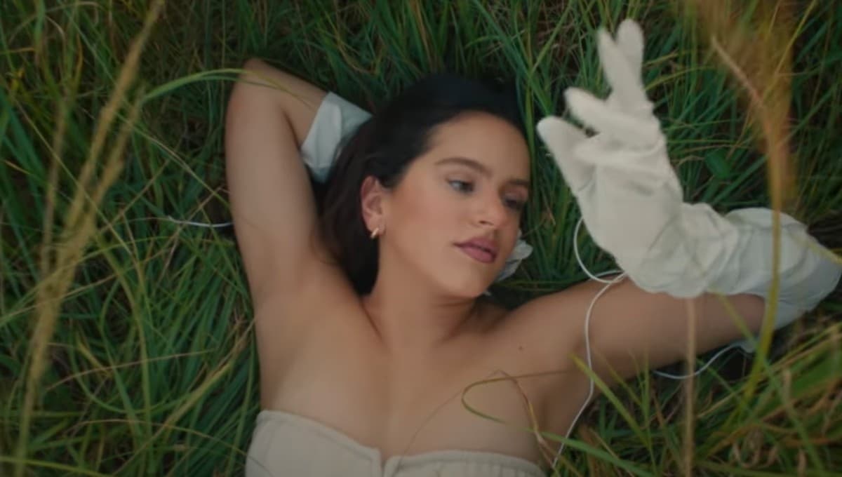 Hentai – Rosalía: letra y video oficial