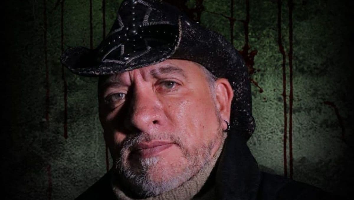 Carlos Trejo sorprende con sus habilidades sobre el escenario con Interpuesto | VIDEO