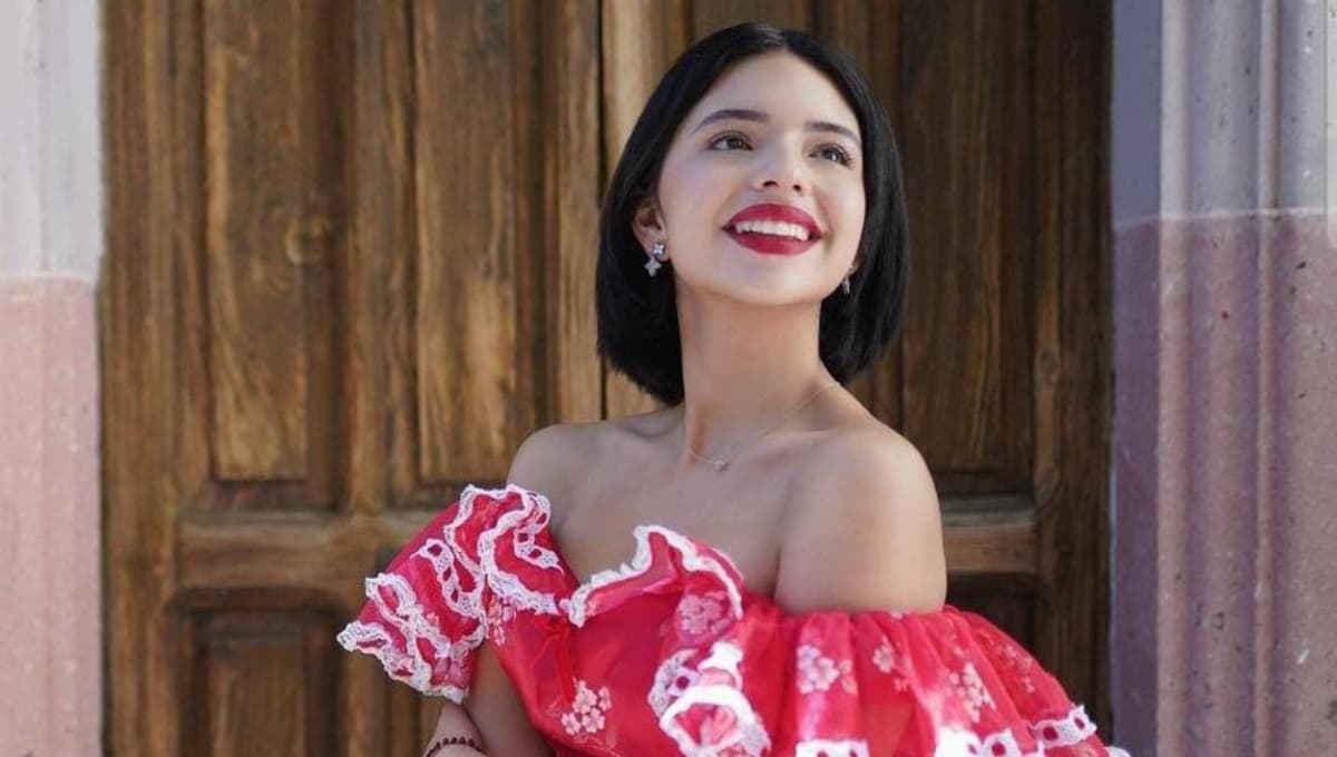 Ángela Aguilar hace cover de Rocío Dúrcal y demuestra su gran talento