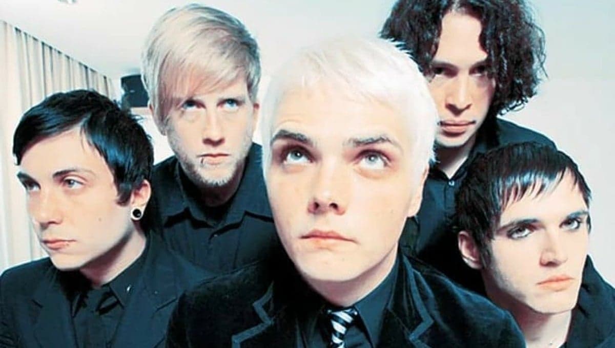 Gerard Way cantando acapella ‘Welcome to the Black Parade’ es lo MEJOR que escucharás esta tarde