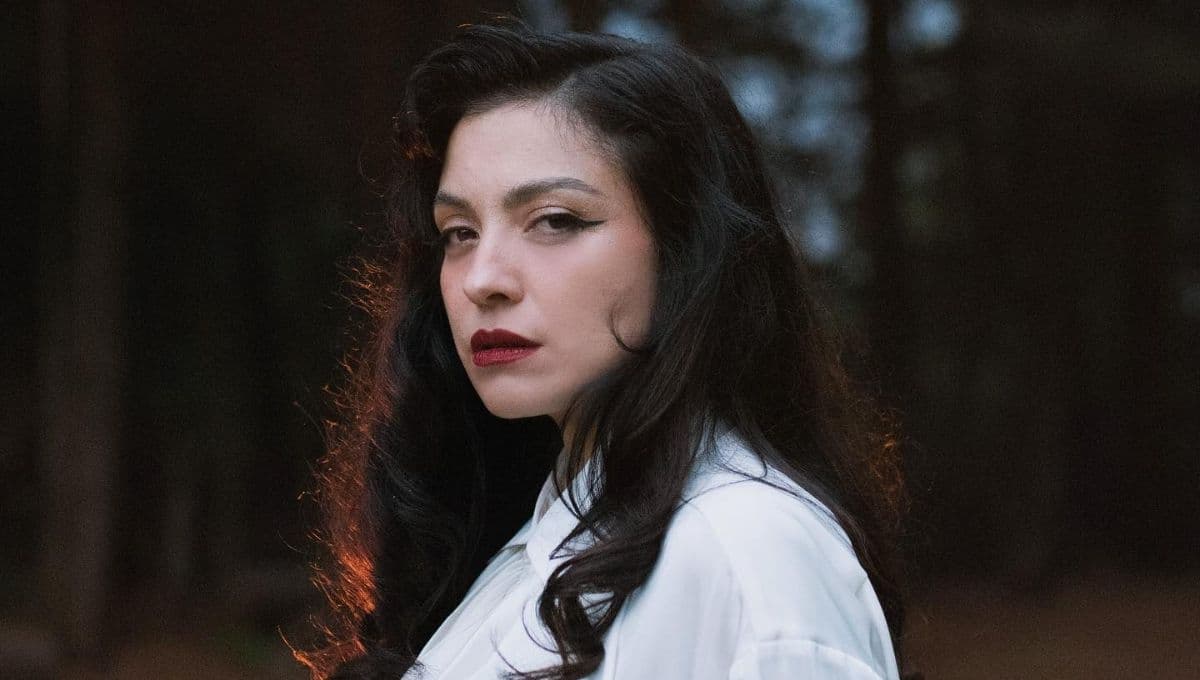 La triste decepción amorosa que inspiró a Mon Laferte a escribir "Tu falta de querer"