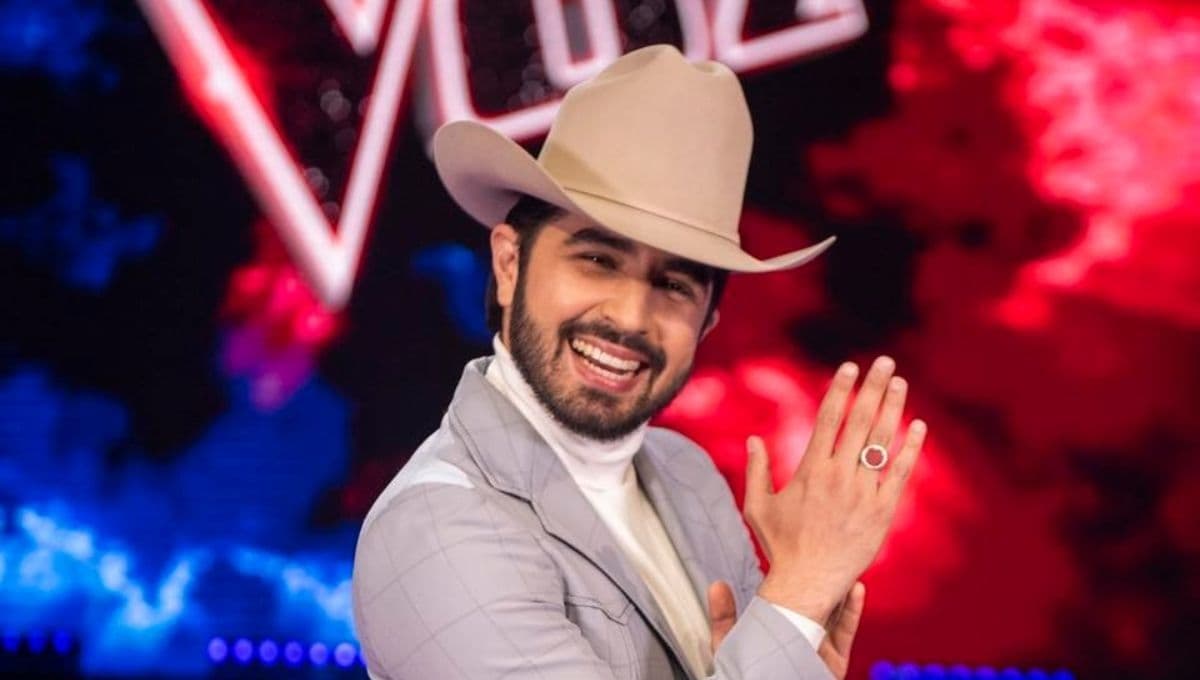 ¡No solo con Ashley! 3 veces en las que Joss Favela ha dado BESOS en televisión