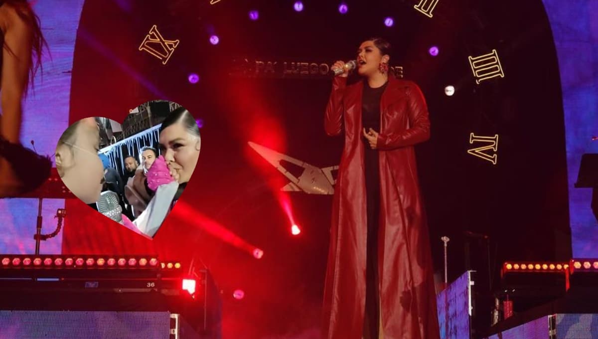 Yuridia canta y llora con fan con autismo en concierto