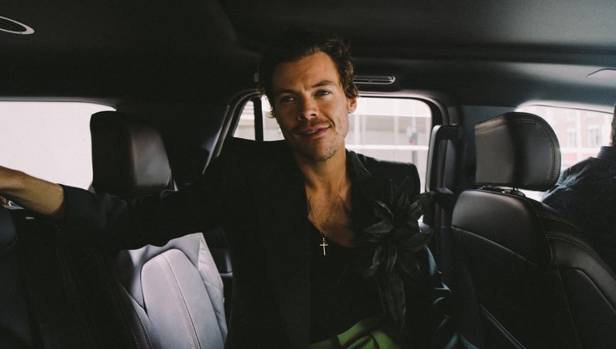 Harry Styles demuestra cómo se baila ‘La Boda del Huitlacoche’ de Carín León