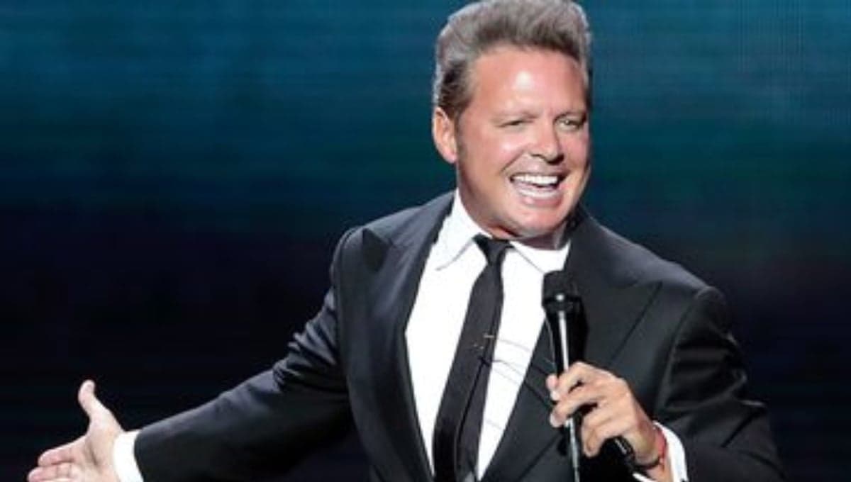 ¡Luis Miguel regresa! Promete 200 conciertos en 2023
