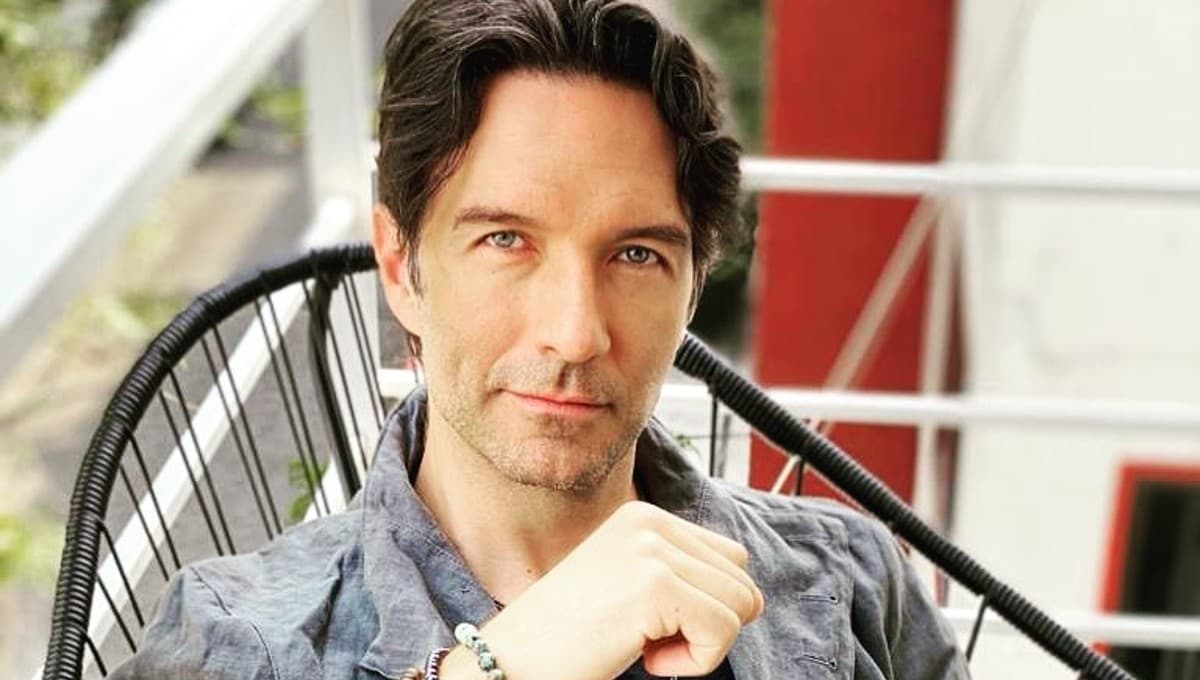 Leonardo de Lozanne presenta ‘Espacial colonial’ su nuevo disco lleno de talento y responsabilidad