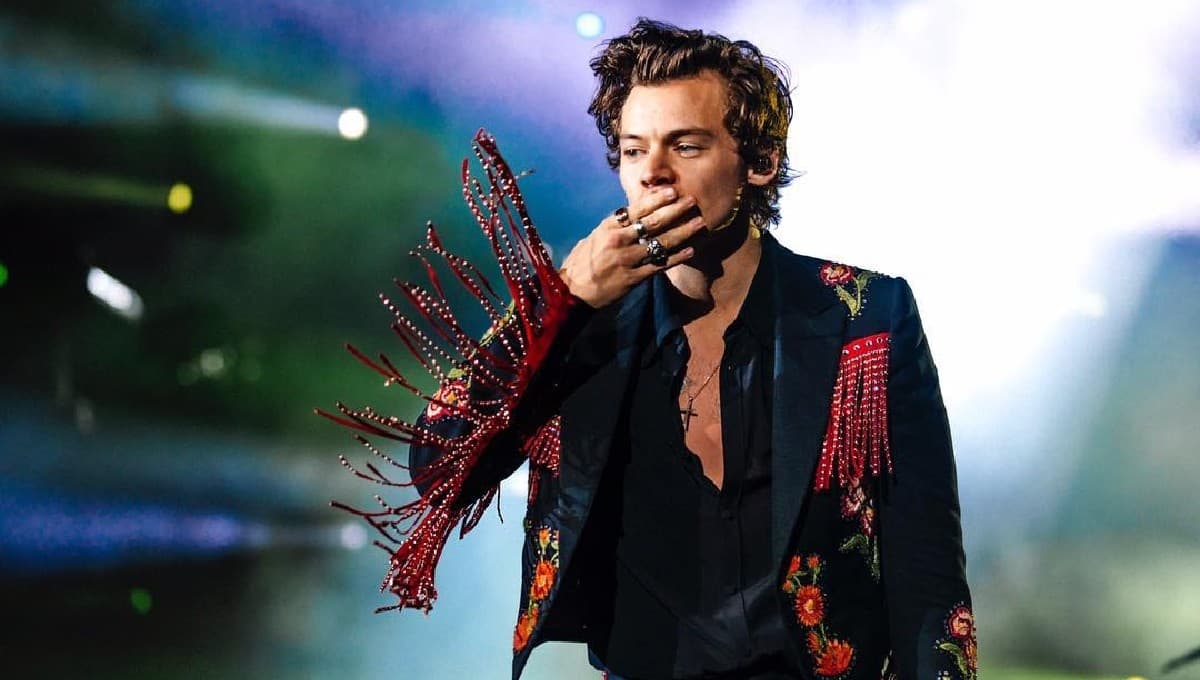 Las mejores frases de Harry Styles para dedicar y enfrentar los problemas