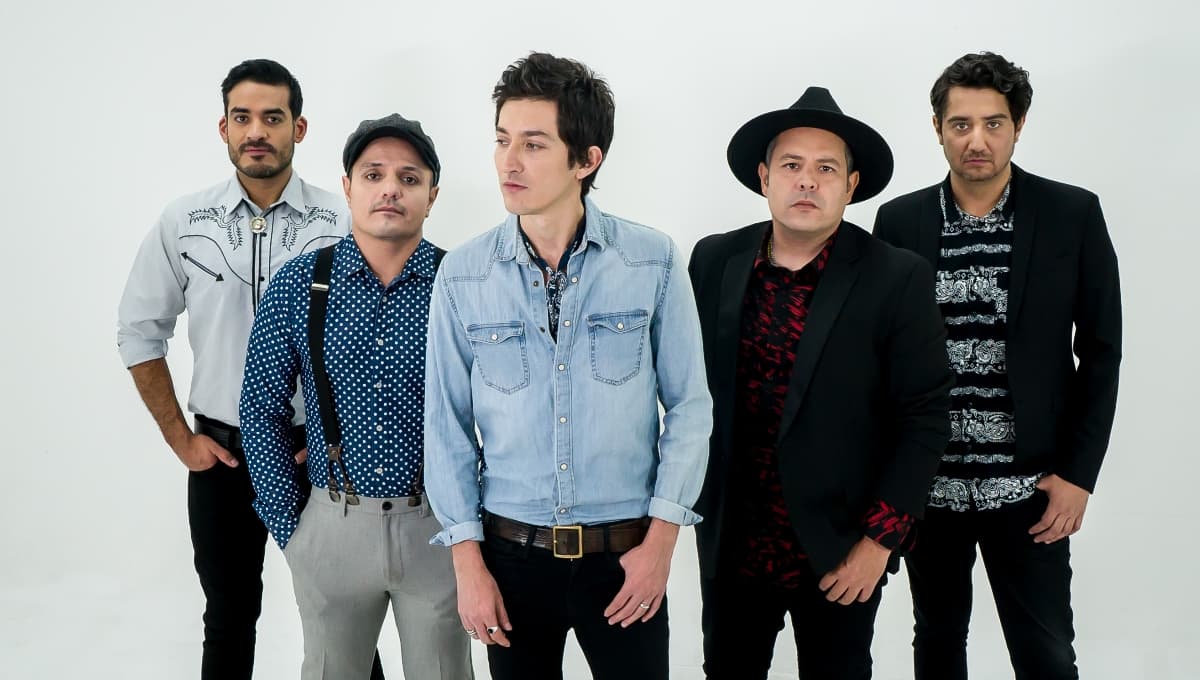 La romántica canción de División Minúscula que tu adolescente emo dedicó