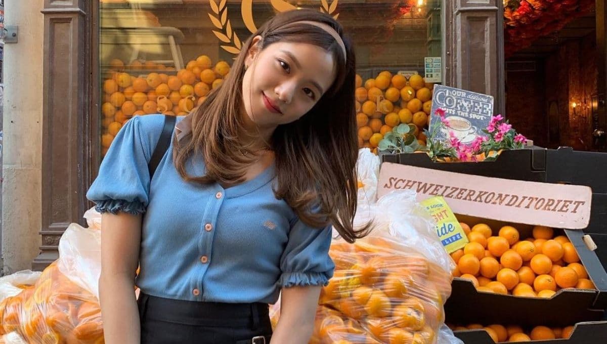 3 peinados con diadema de Jisoo de BLACKPINK que puedes usar en la escuela