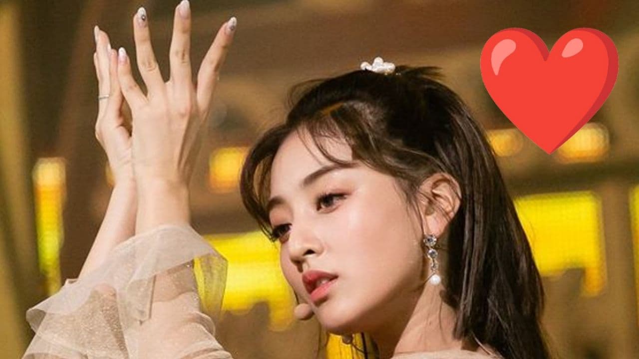 3 peinados fáciles de Jihyo de TWICE para cabello corto que te puedes hacer para una cita