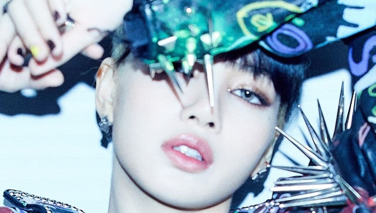 Lisa, de BLACKPINK, revela que su SOLO está por llegar