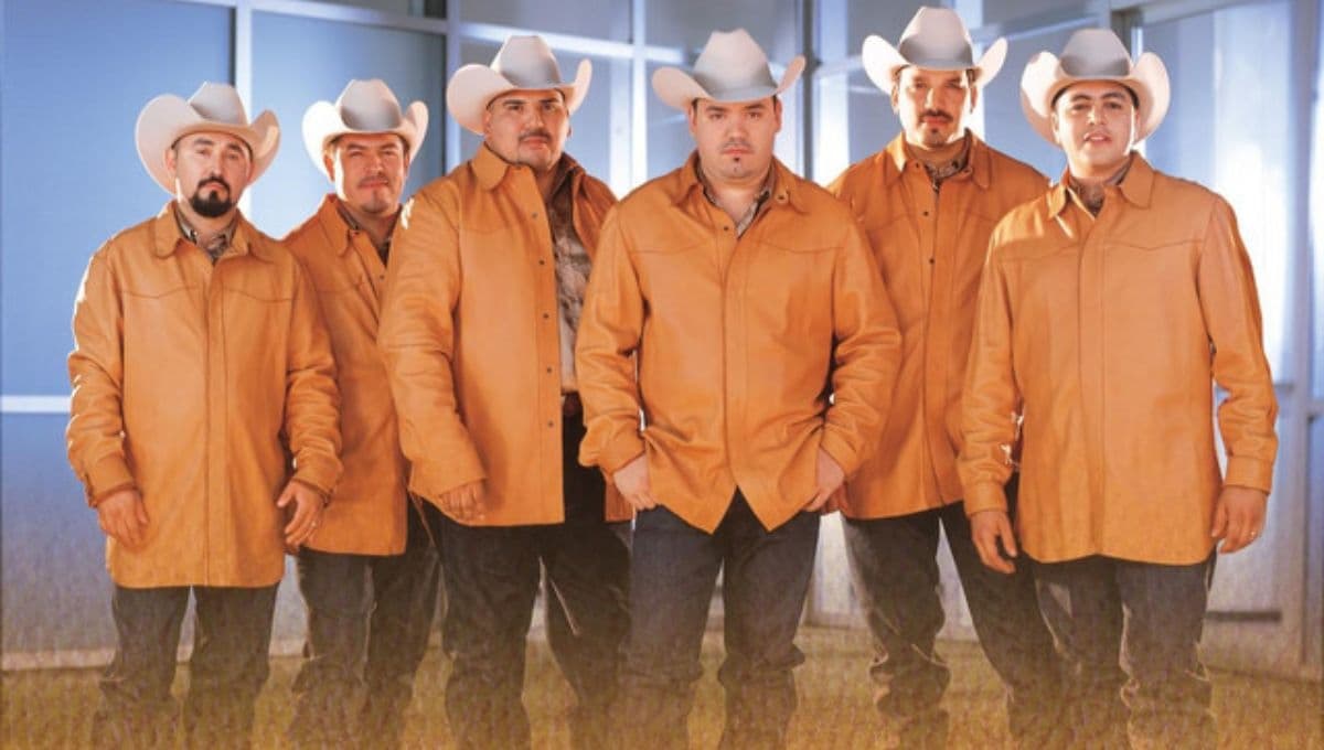 La canción de Intocable que te hará humillarte por unas migajas de amor