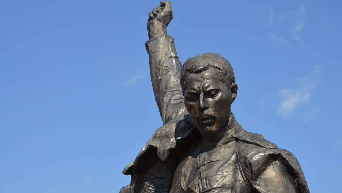 Queen nos regaló estas icónicas frases para seguir con tu día a día