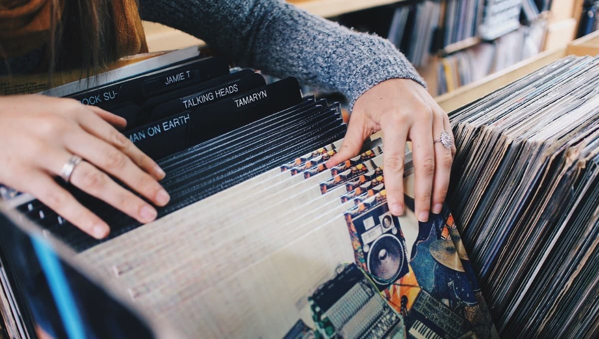 Los 7 discos más VENDIDOS en la historia de la música