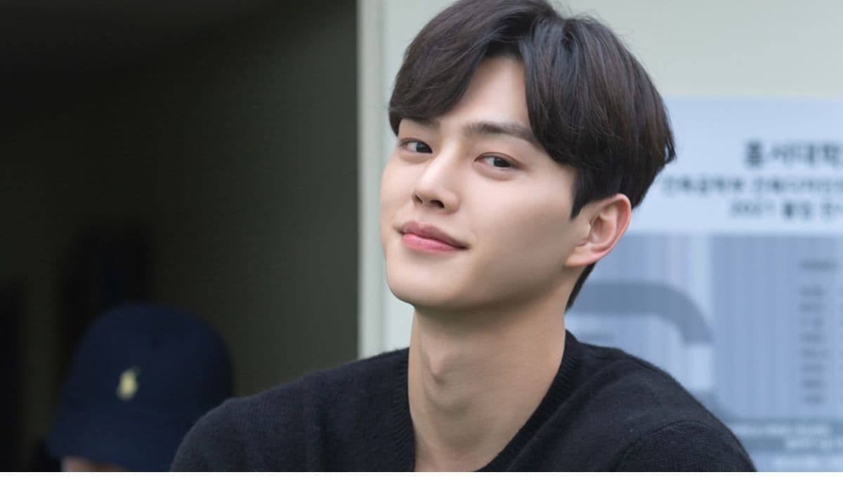 5 doramas coreanos del guapo actor Song Kang para enamorarte de su mirada