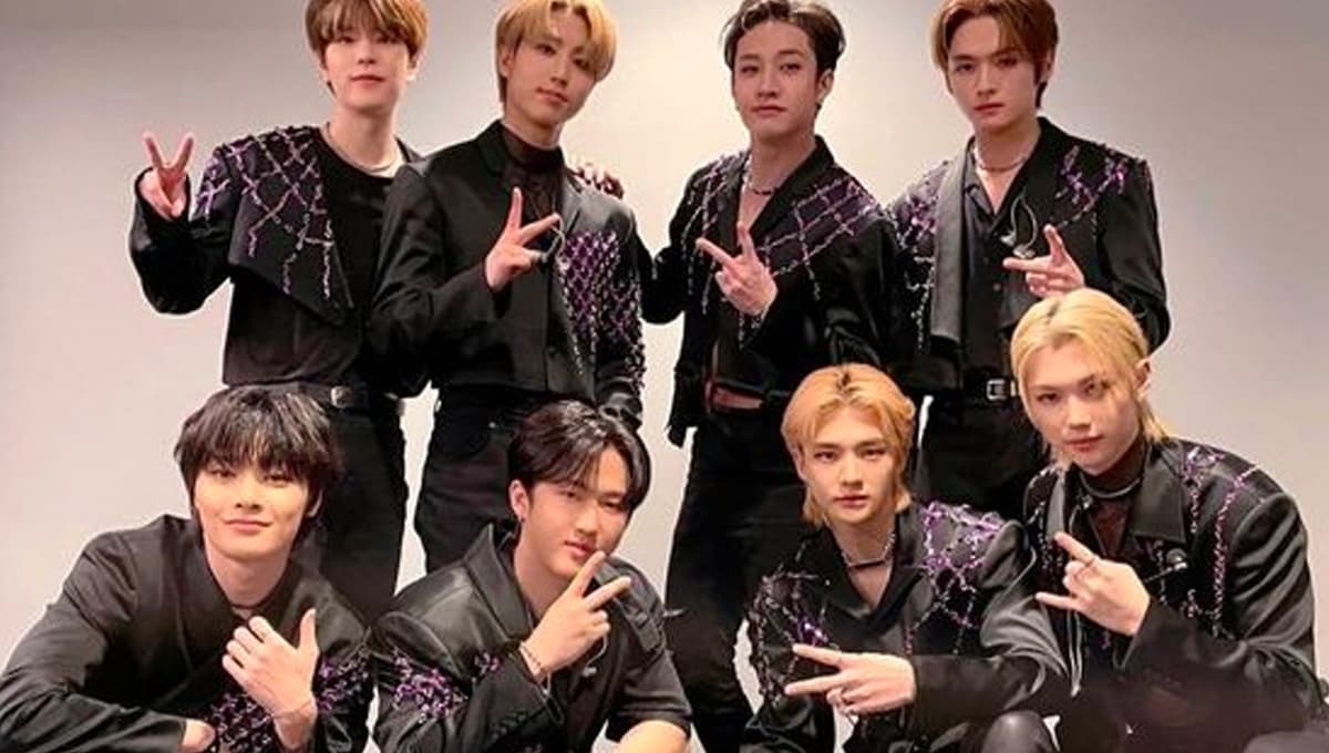 5 fotos all black de Stray Kids que derritarán a cualquier Stay