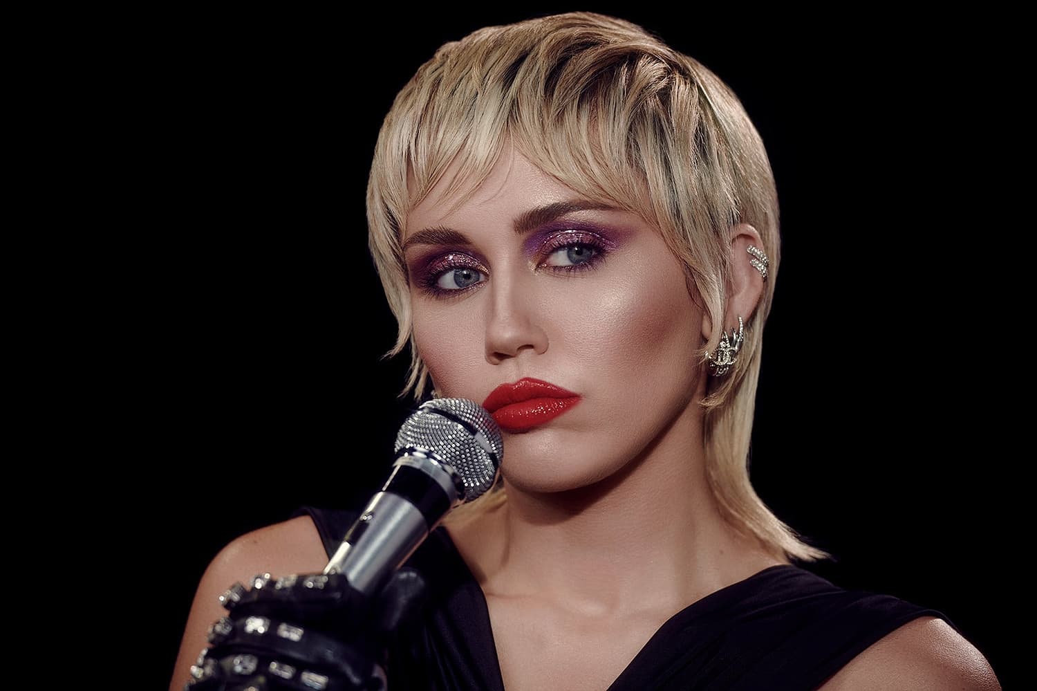 Miley Cyrus y Billie Eilish podrían tener una colaboración en camino