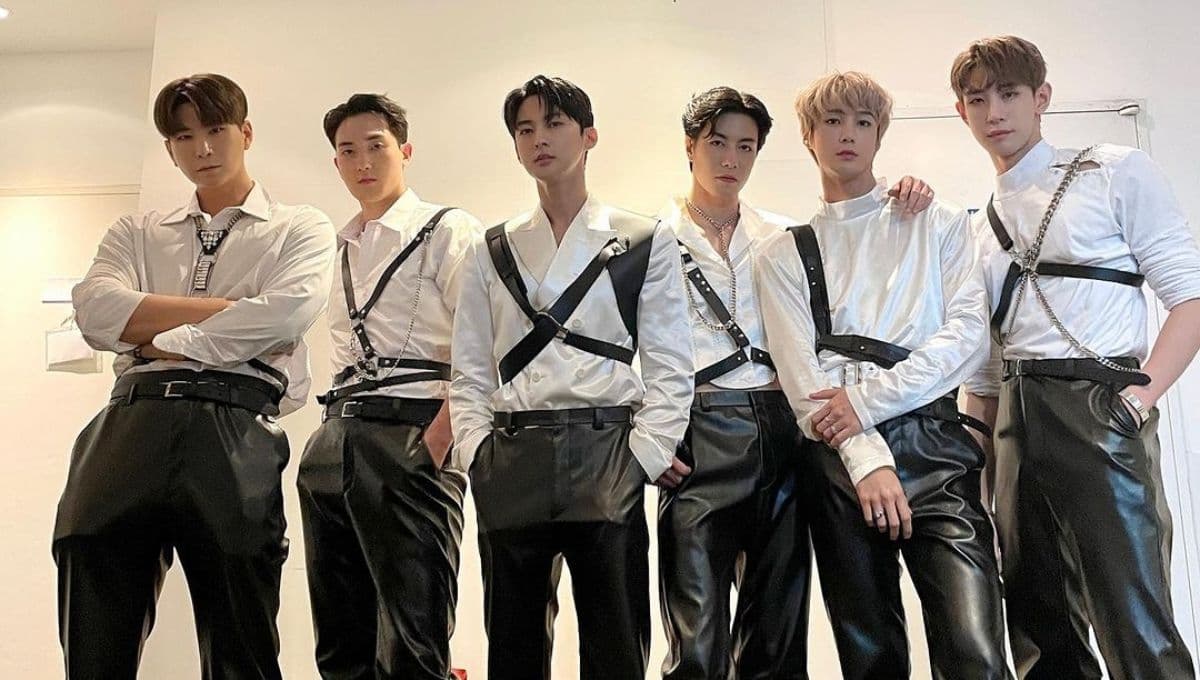 VAV, la banda de k-pop, regresa del servicio militar y celebra con sus fans mexicanos