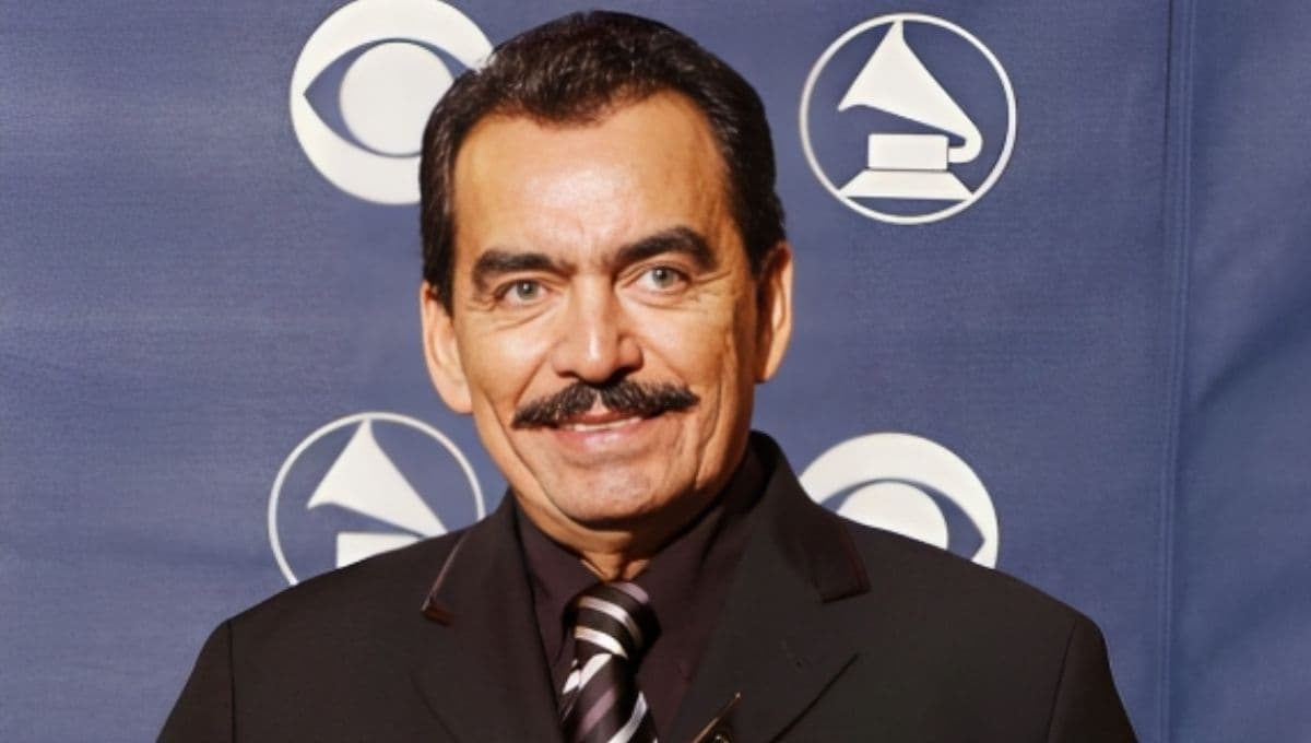5 canciones de Joan Sebastian para escuchar mientras lavas el coche