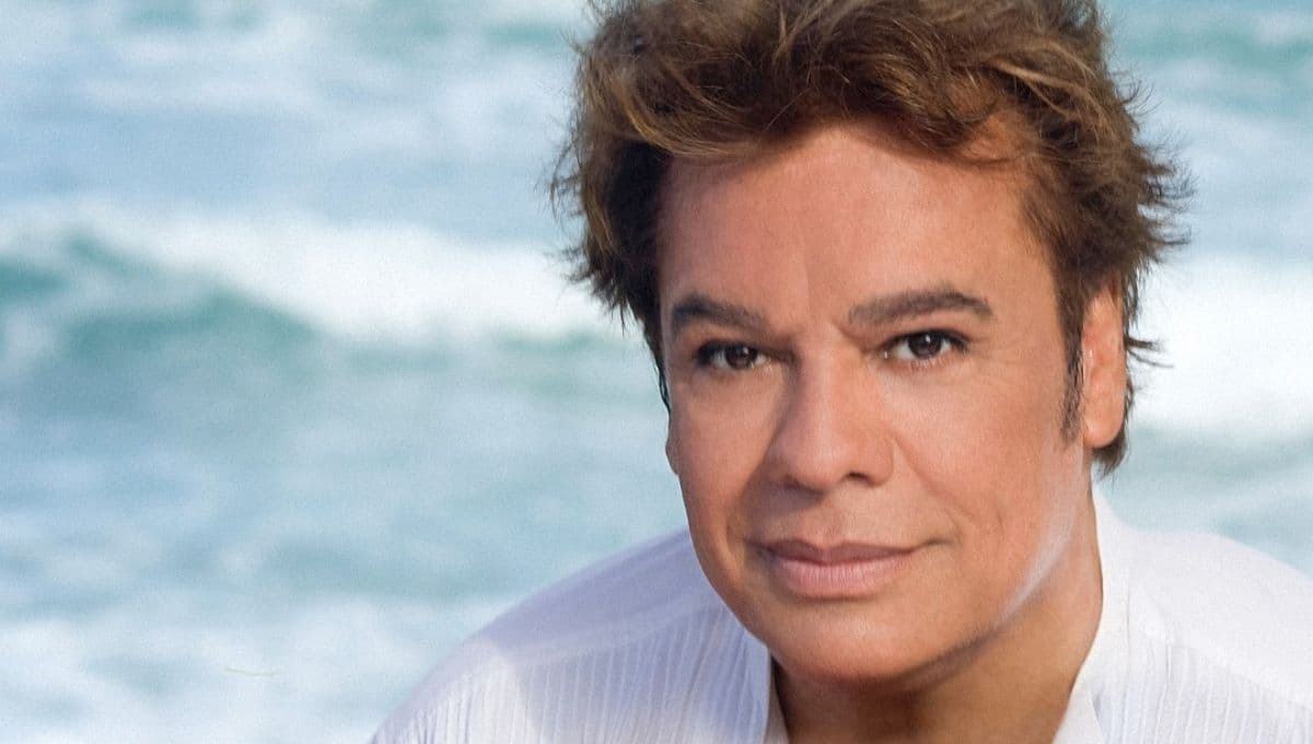 3 canciones de Juan Gabriel para limpiar tu sala