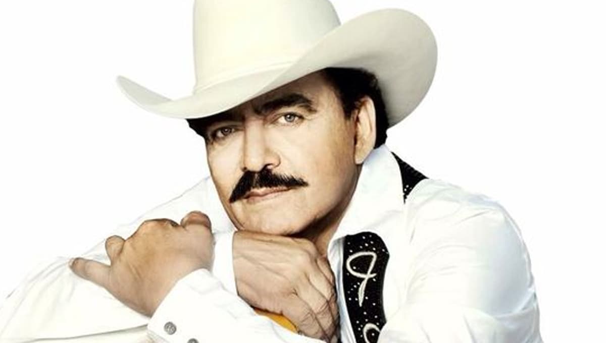 3 canciones de Joan Sebastian para escuchar en una comida familiar