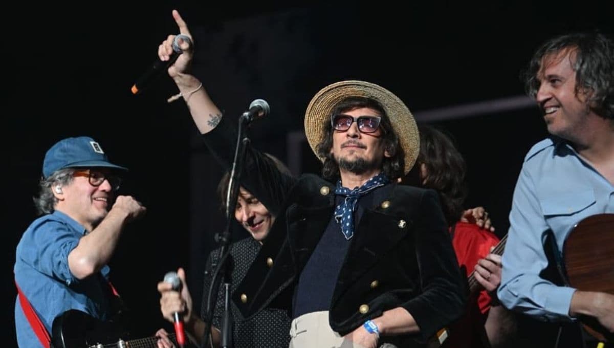 No solo León Larregui: 4 famosos que fueron acusados de hacer playback