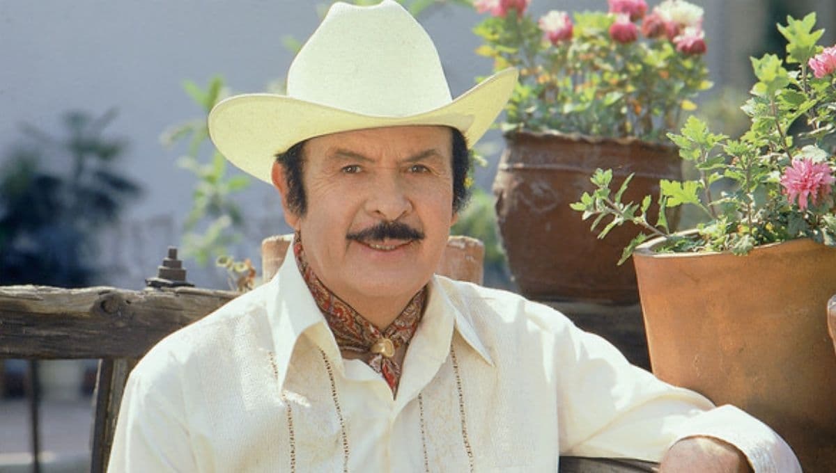 Canciones de Antonio Aguilar perfectas para cantar todo adolorido en una cantina