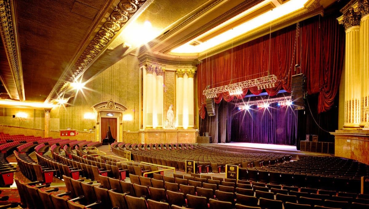 ¿Quién es el dueño del Teatro Metropólitan?