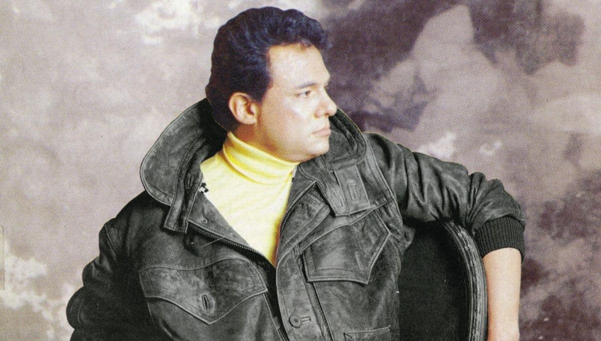 José José tiene las canciones perfectas para llorar mientras trapeas tu casa