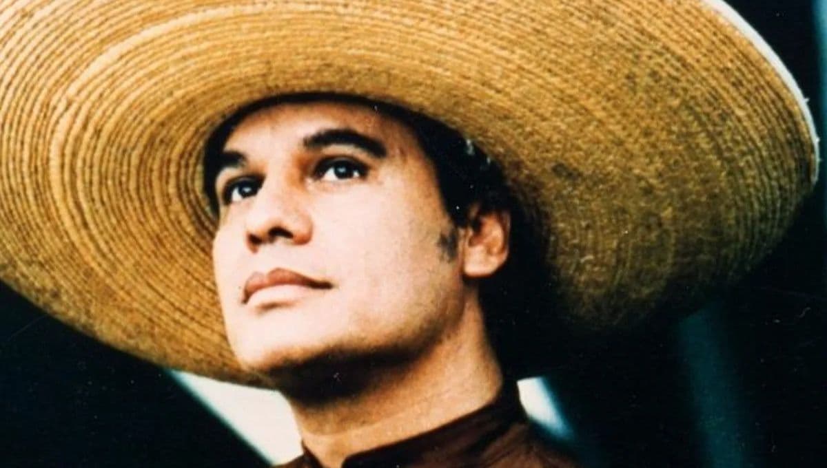 5 canciones de Juan Gabriel para escuchar tras una noche de borrachera