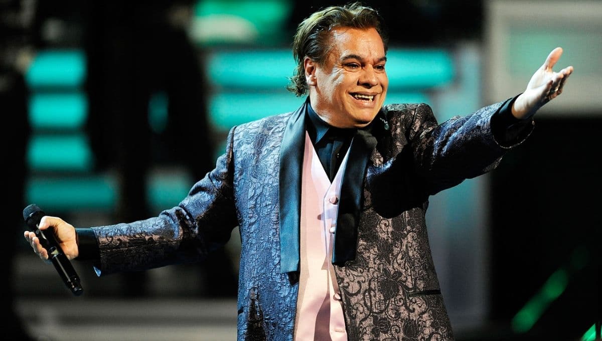 Juan Gabriel tiene las canciones perfectas para dedicar a una mujer