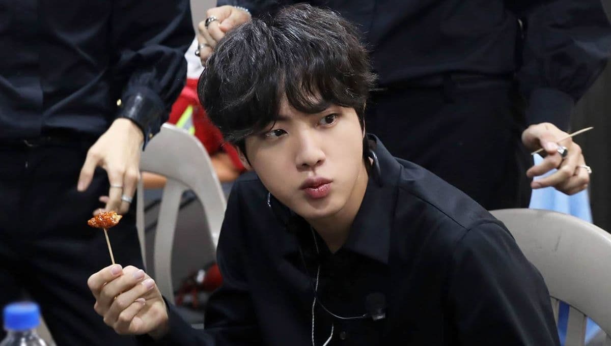 5 fotos de los labios de Jin de BTS que ARMY envidia porque se le marca el arco de cupido