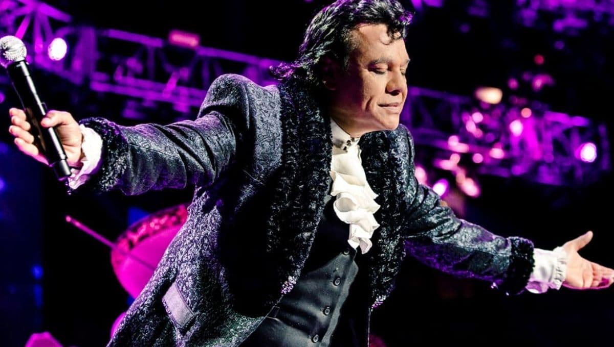 Las canciones perfectas de Juan Gabriel para cantarle a tu abuelita