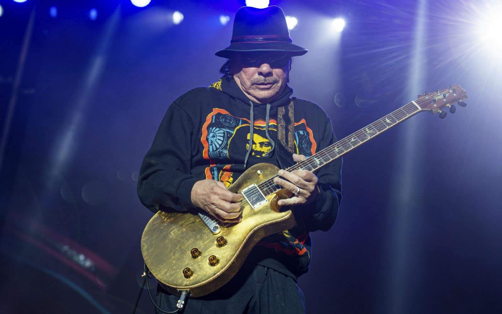 Carlos Santana le arrebató un importante récord en los Grammy a Michael Jackson