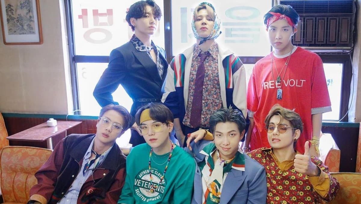BTS se une a Nirvana, Queen, Oasis y más; ‘Dynamite’ llega al billón de reproducciones en Spotify