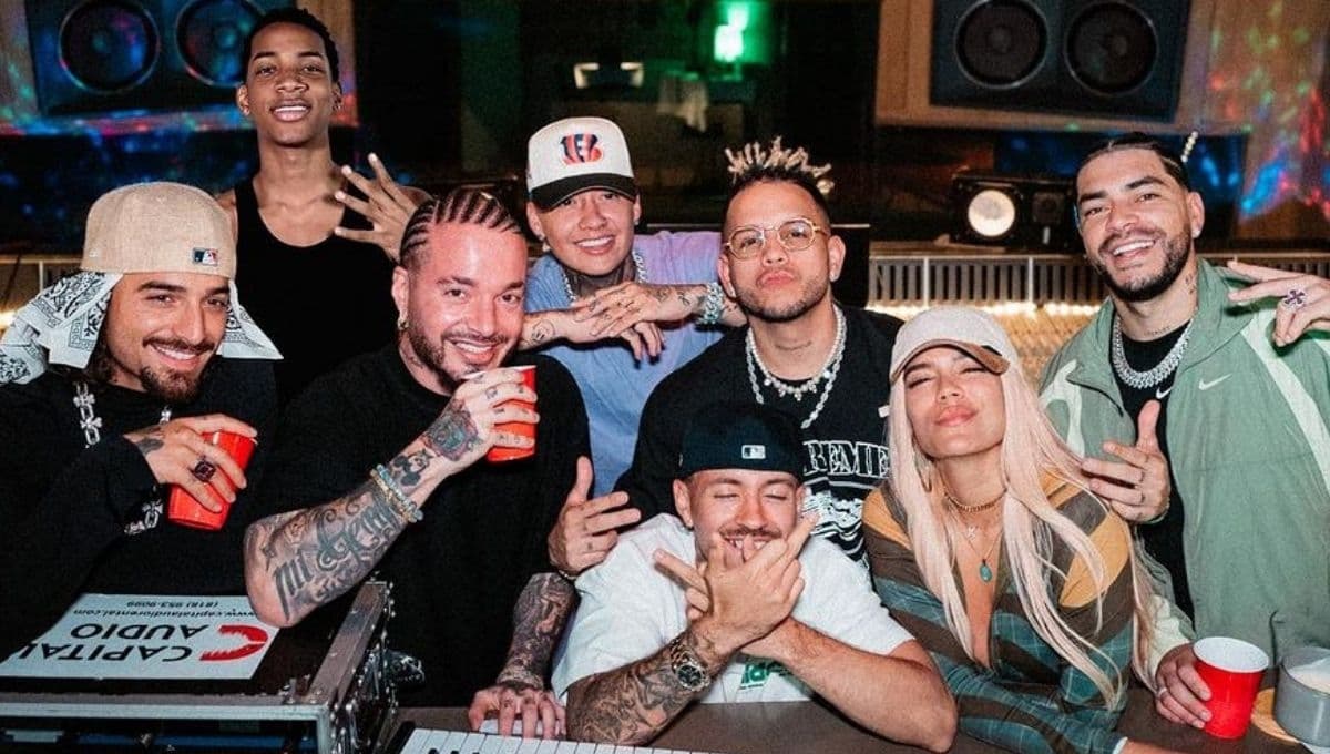 Letra de ‘+57’ de Karol G, Maluma, Feid, J Balvin, DFZM, Ovy On The Drums Ryan Castro y Blessd