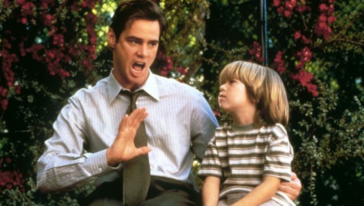 ¿Cómo luce ahora el niño de ‘Mentiroso, mentiroso’, la película que domina Netflix