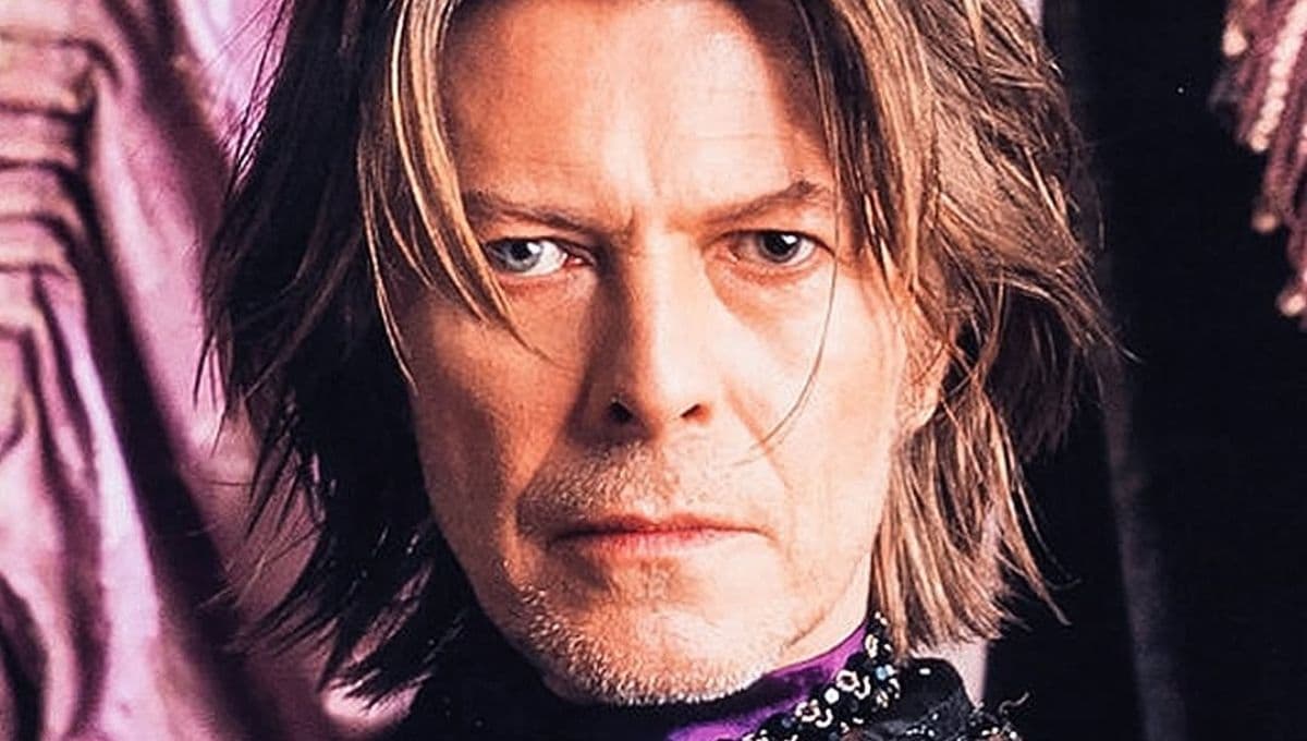 ¿De qué trata ‘Moonage Daydream’, el documental de David Bowie que llegará a Netflix?