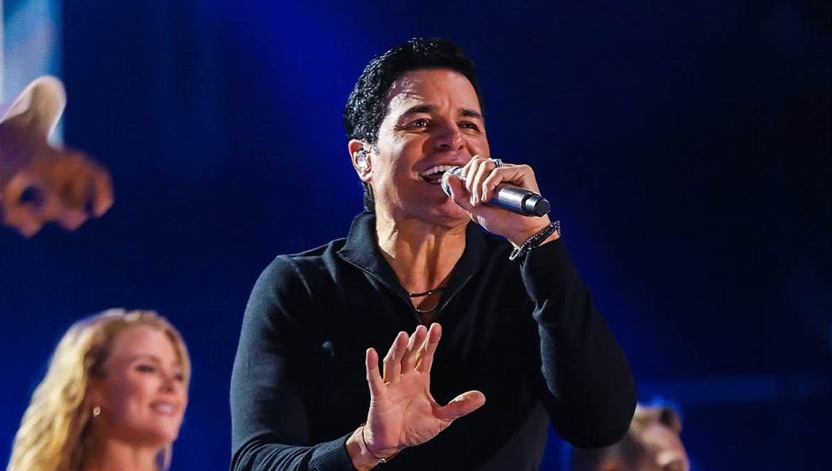 ¿A qué hora empieza y a qué hora termina el concierto de Chayanne en el Palacio de los Deportes?