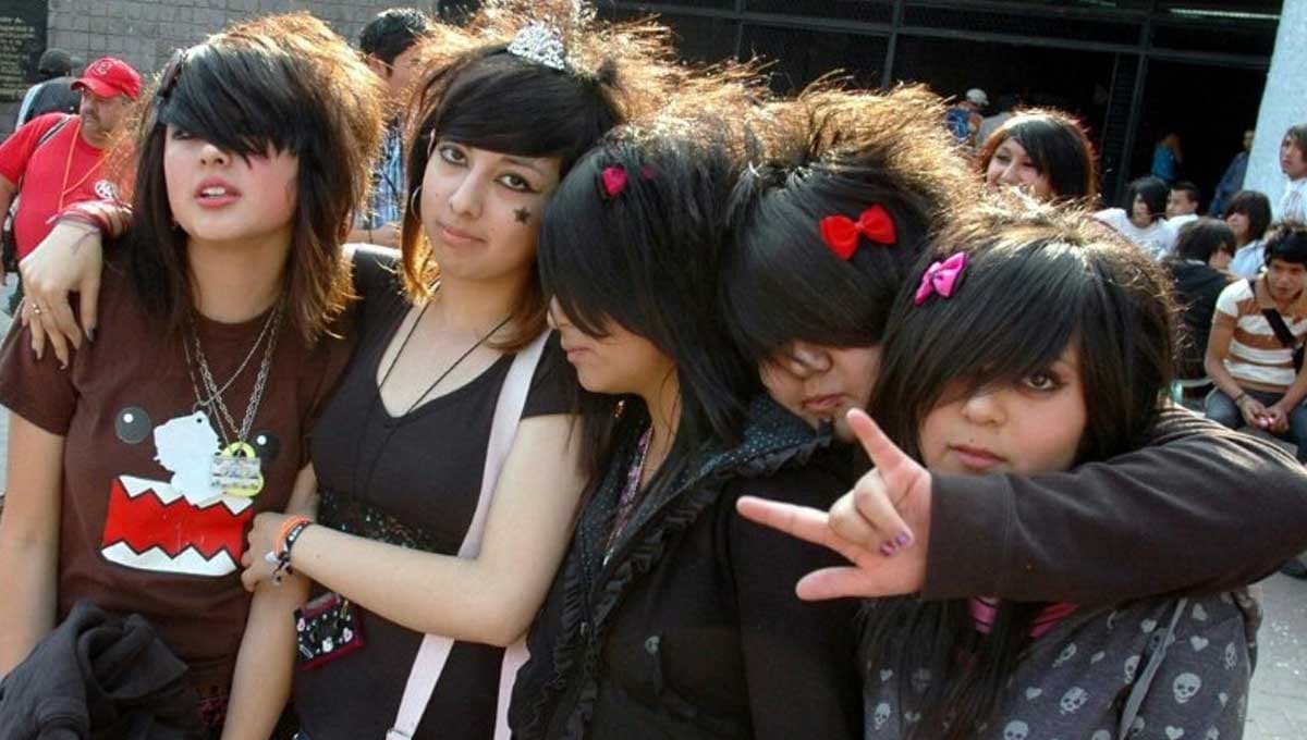 Emos vs Punks 2025: preparan marcha para conmemorar los 20 años de la pelea en la Glorieta de los Insurgentes