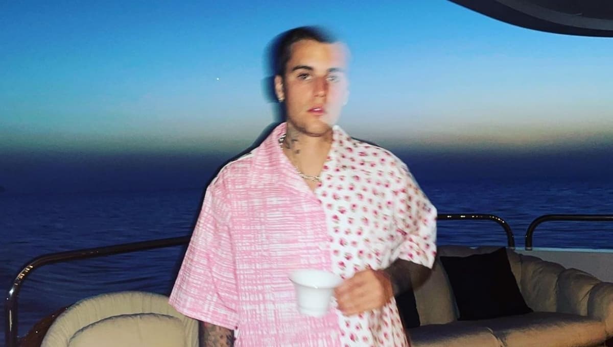 Justin Bieber sorprende como modelo de los tenis ‘Runner’ de Balenciaga; ¿cuánto cuestan?
