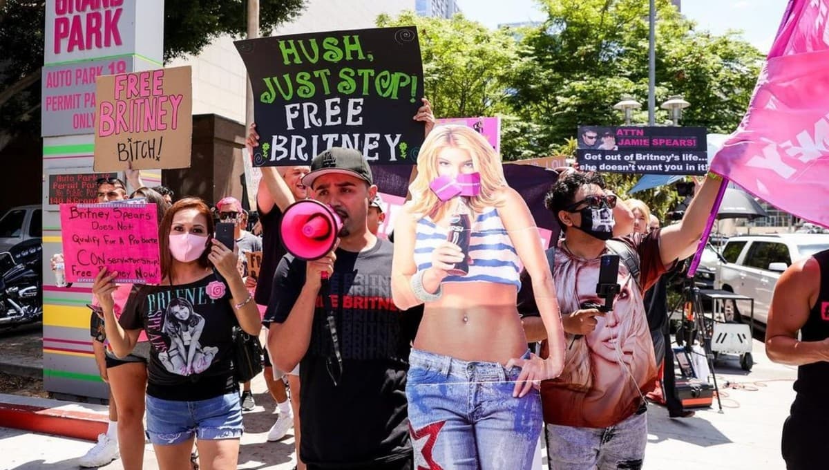 Directora del documental de ‘Framing Britney Spears’ responde a las críticas de la cantante