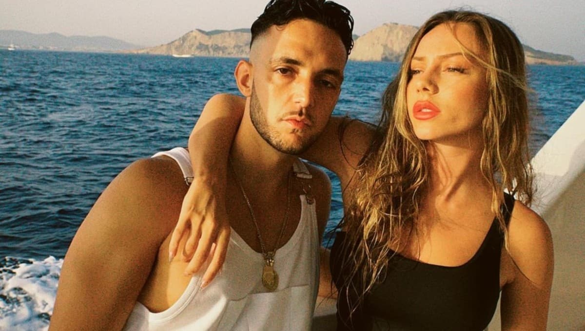 C Tangana y Ester Expósito se pasean juntos en ‘Yate’ ¿preparan sorpresa?