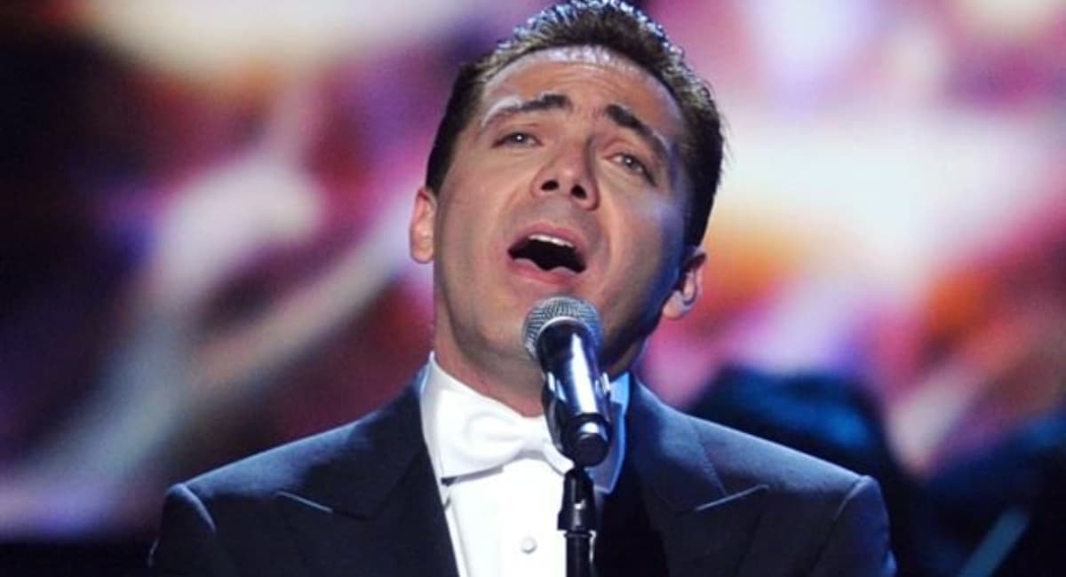 Cristian Castro en concierto en CDMX