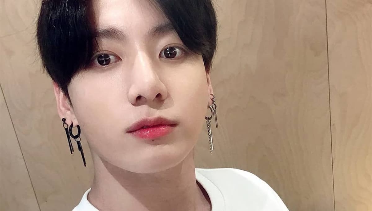 BTS: Jungkook demuestra en VIDEO su enorme habilidad como pintor