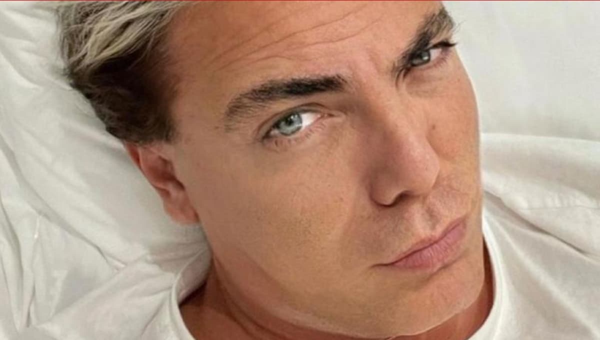 ¿Es Filtro? Cristian Castro luce IRRECONOCIBLE en su nueva foto